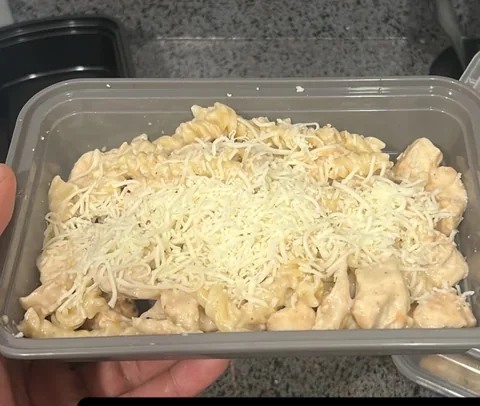 Alfredo Basil Pasta meal